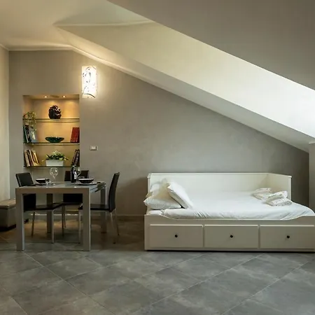 Statuto Prestige - Centro Città&design Elegante Apartamento *